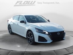 2025 Nissan Altima SR FWD Sedan