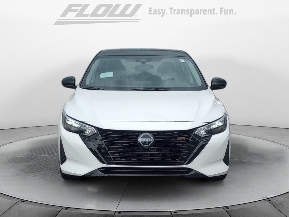 2025 Nissan Sentra SR photo 2
