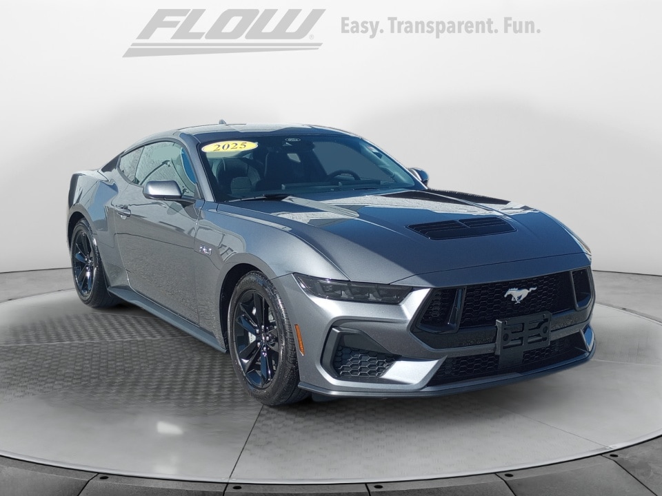 2025 Ford Mustang GT's photo