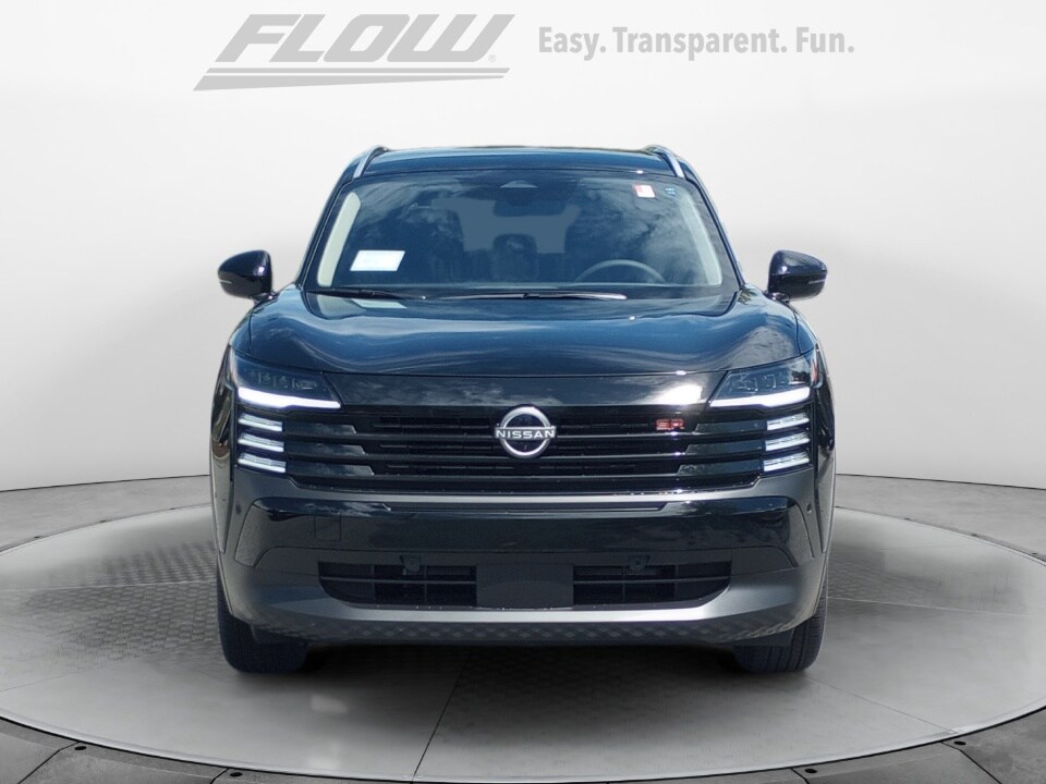 2025 Nissan Kicks SR photo 2