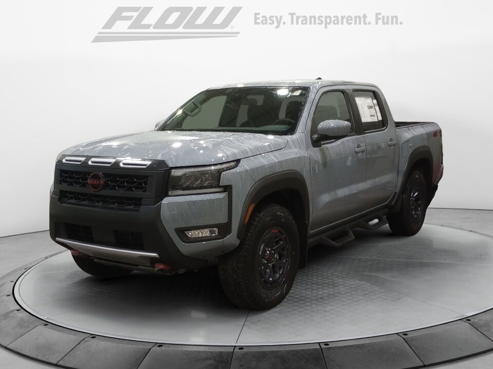 2026 Nissan Frontier Crew Cab PRO-4X photo 3