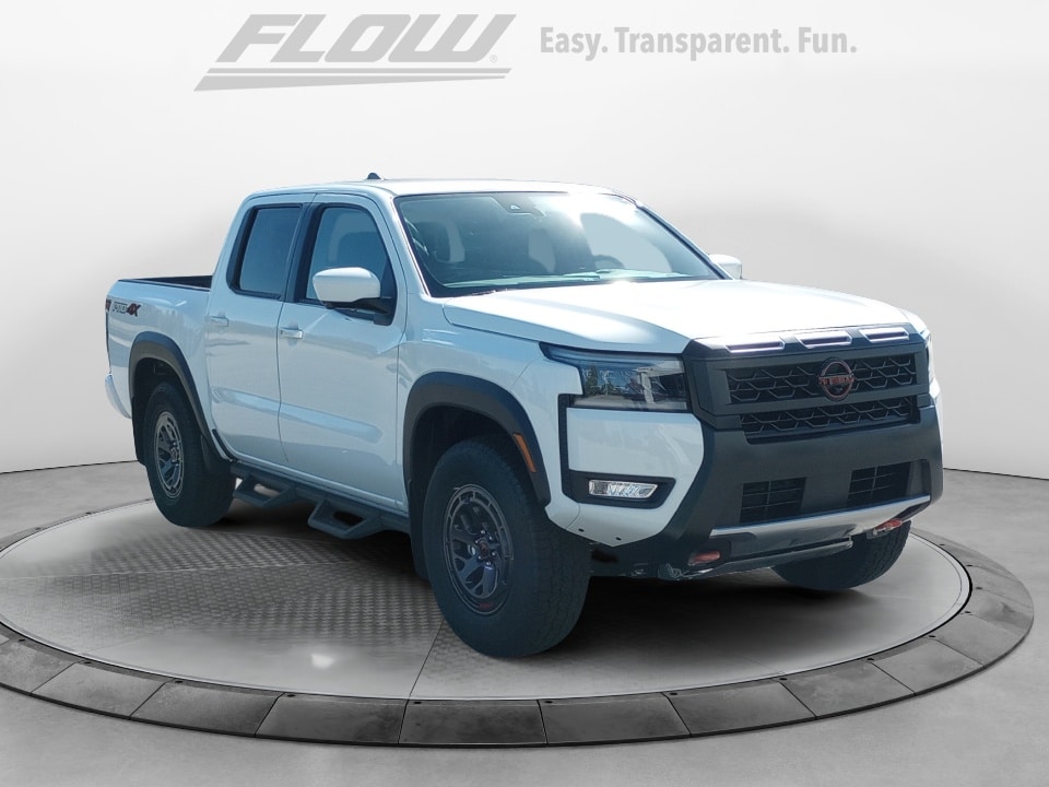 2026 Nissan Frontier PRO-4X's photo