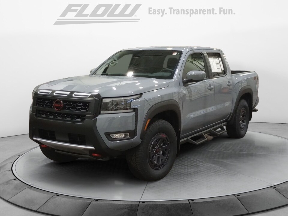 2026 Nissan Frontier Crew Cab PRO-4X photo 3