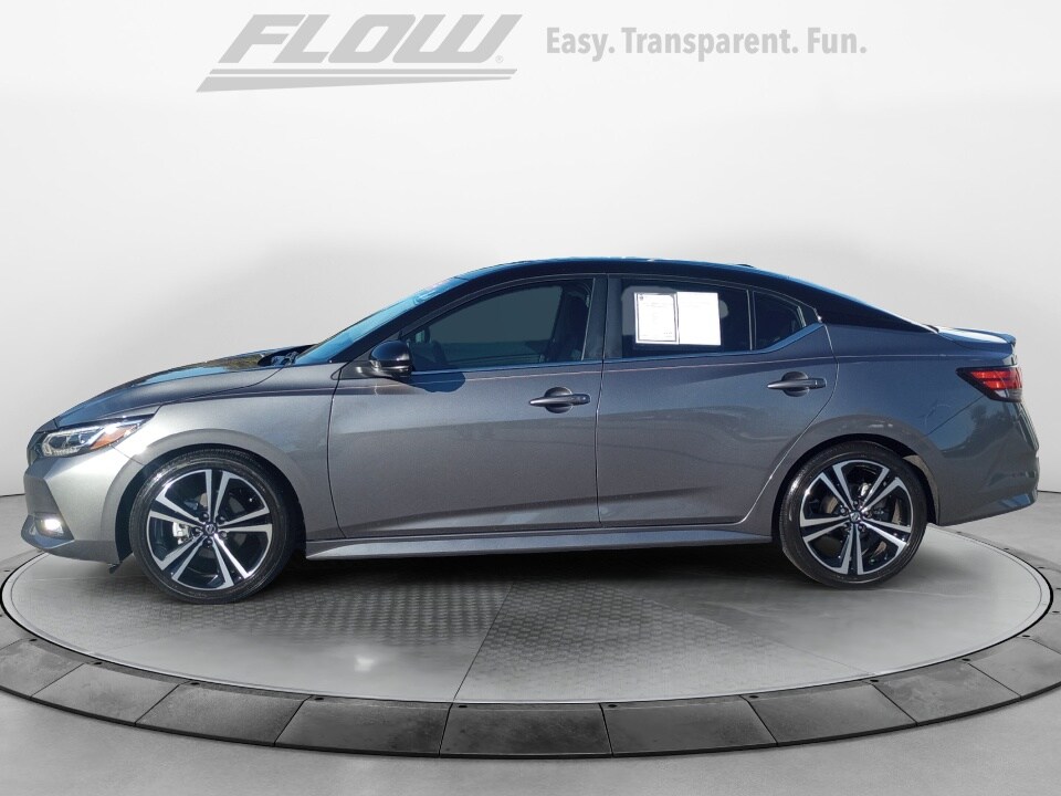2022 Nissan Sentra SR photo 4