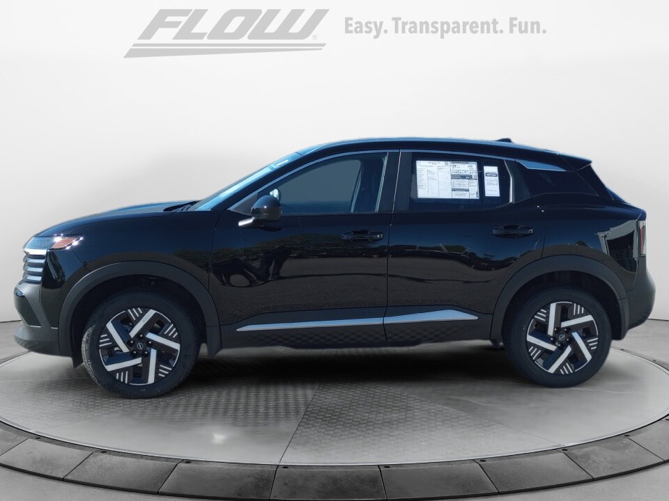 2026 Nissan Kicks SV photo 4