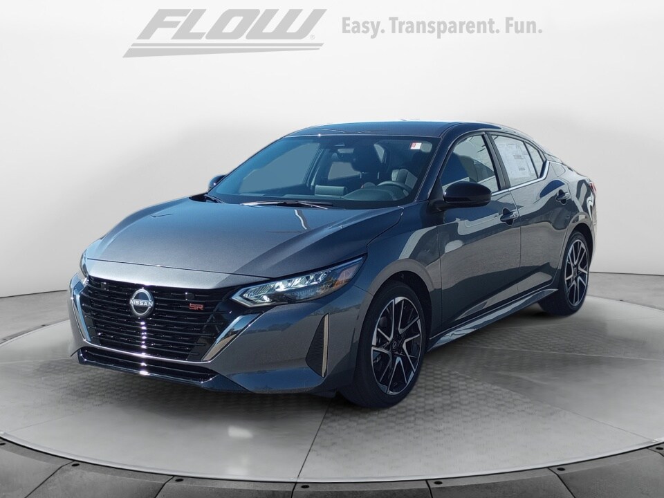 2025 Nissan Sentra SR photo 3
