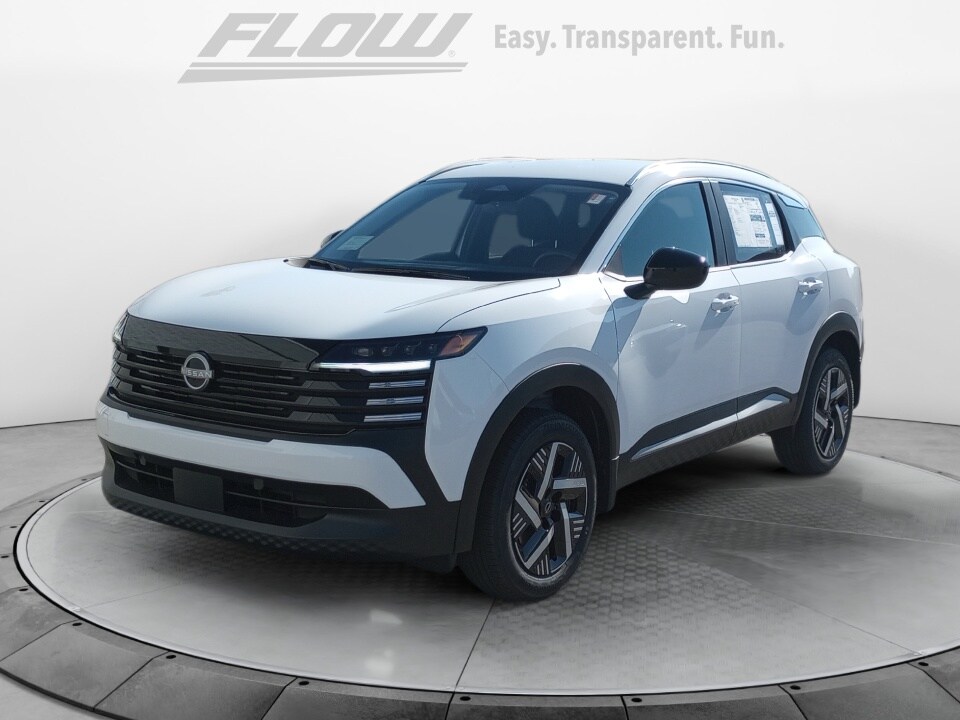 2026 Nissan Kicks SV photo 2