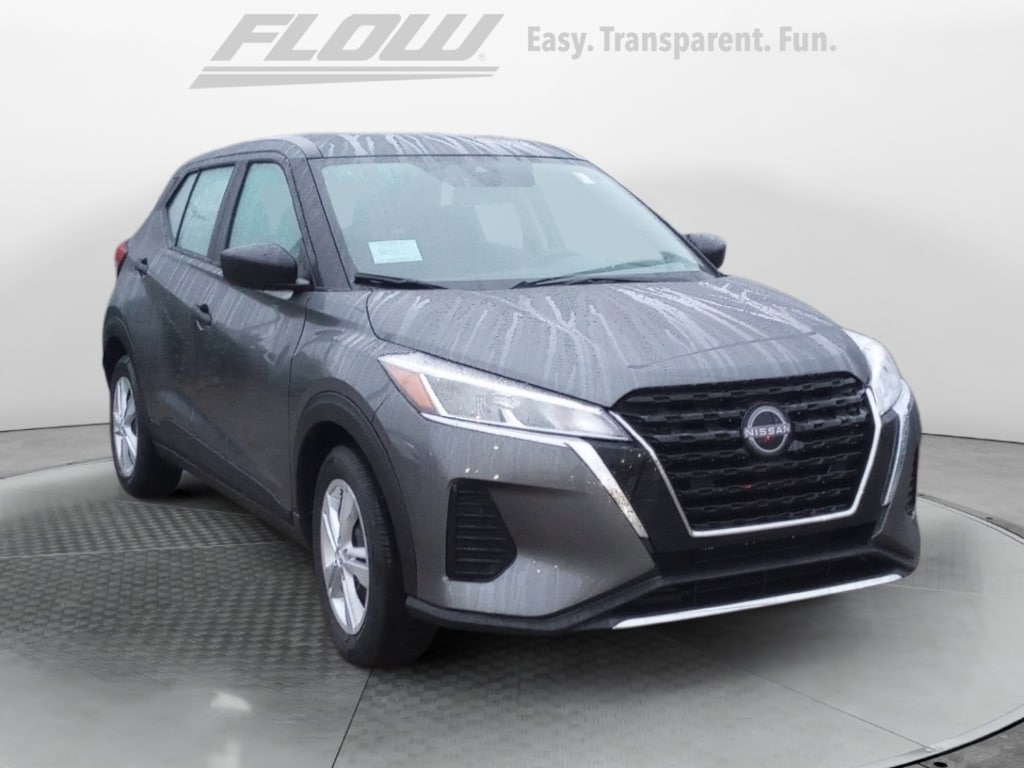 New 2025 Nissan Kicks Play S SUV