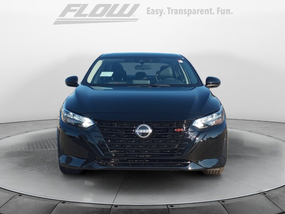 2025 Nissan Sentra SR photo 2