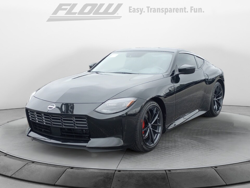 2025 Nissan Z Performance photo 3