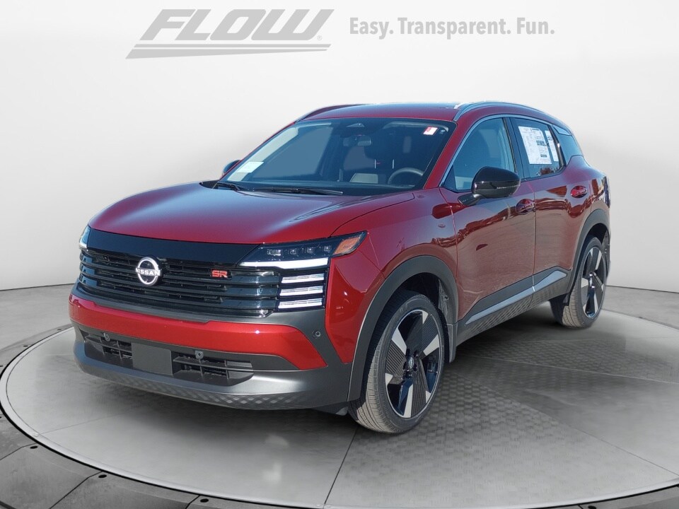 2026 Nissan Kicks SR photo 3