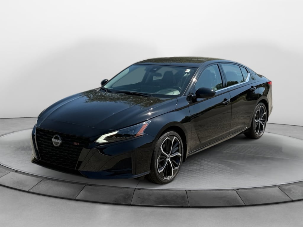 Certified 2026 Nissan Altima SR Sedan