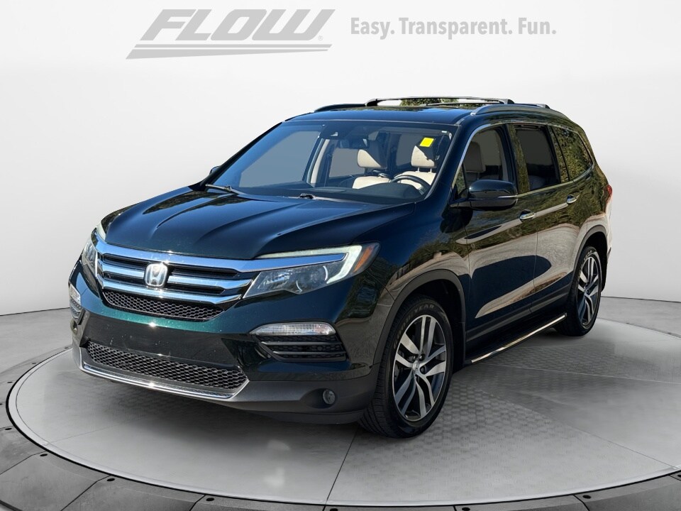 2016 Honda Pilot Touring photo 3