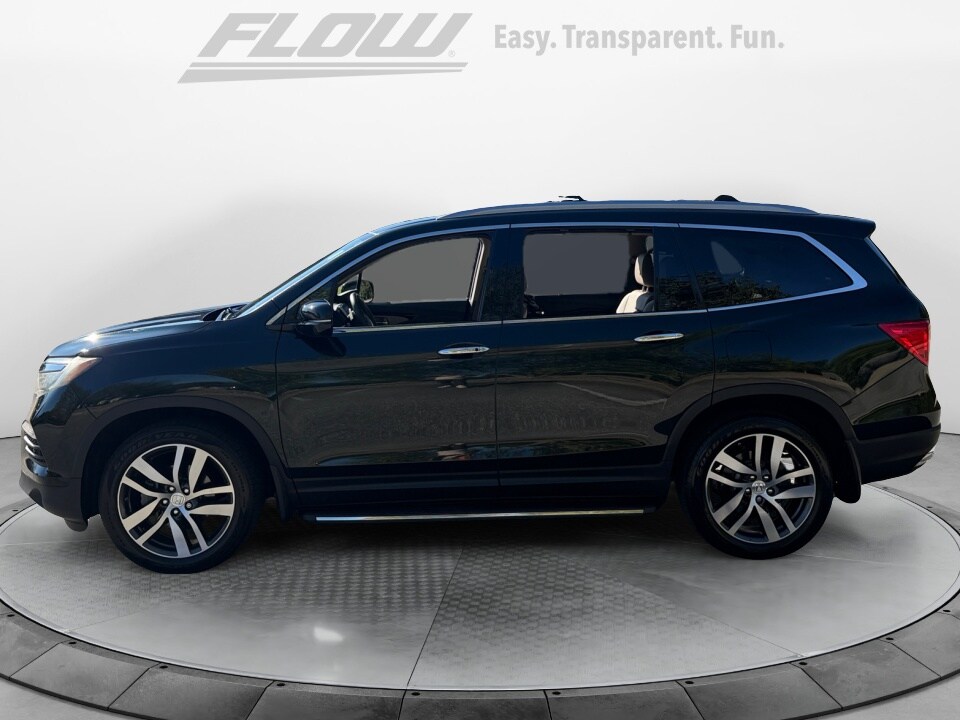 2016 Honda Pilot Touring photo 4