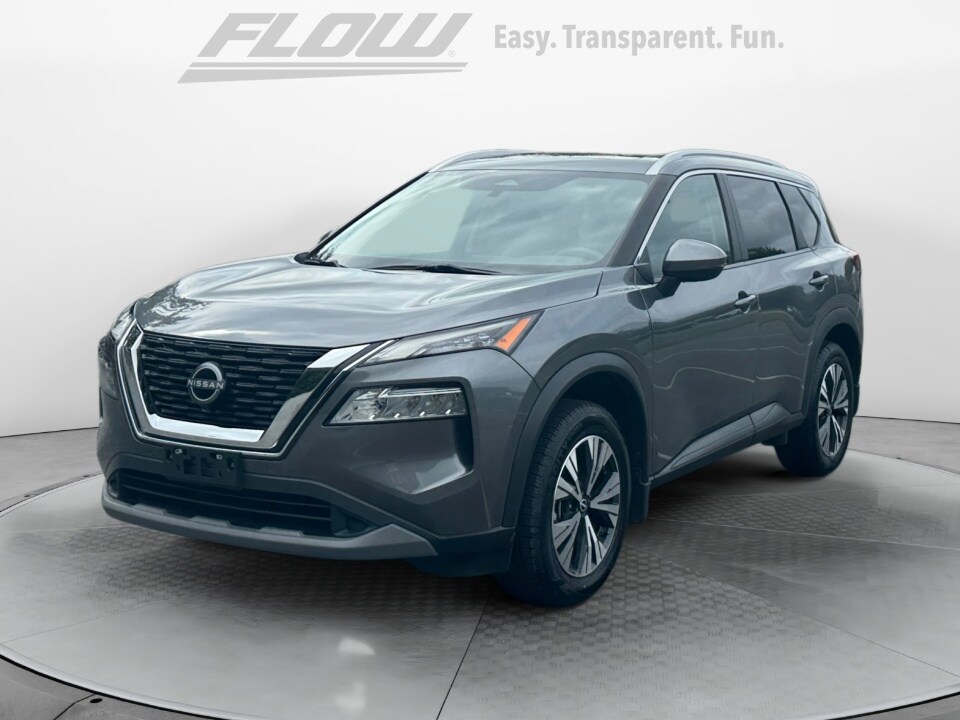 2022 Nissan Rogue SV photo 3