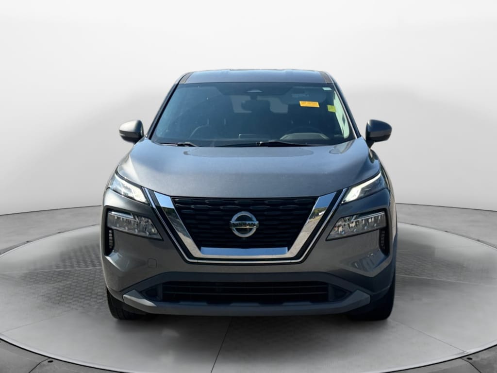 Used 2021 Nissan Rogue SV SUV
