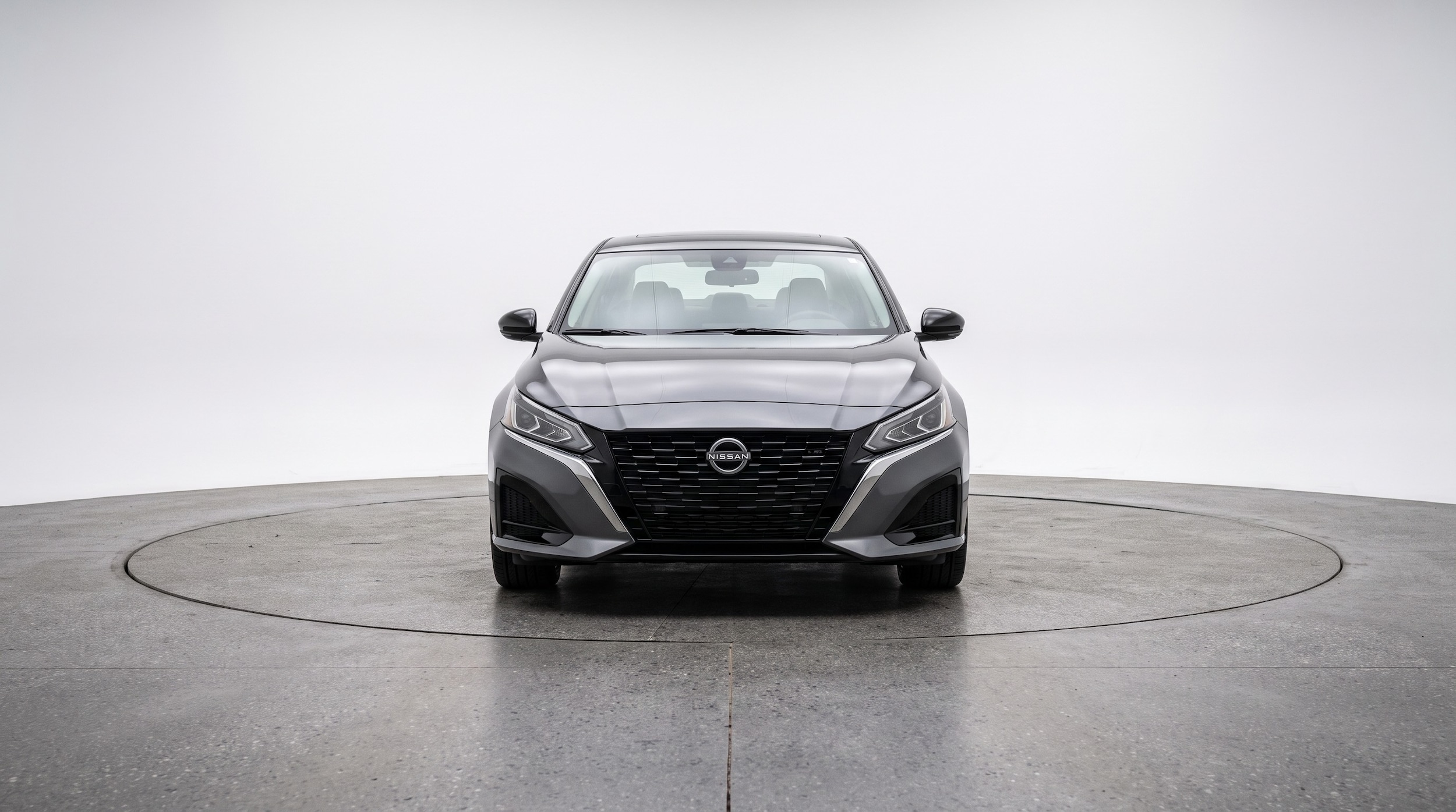 Thumbnail: 2025 Nissan Altima - 2