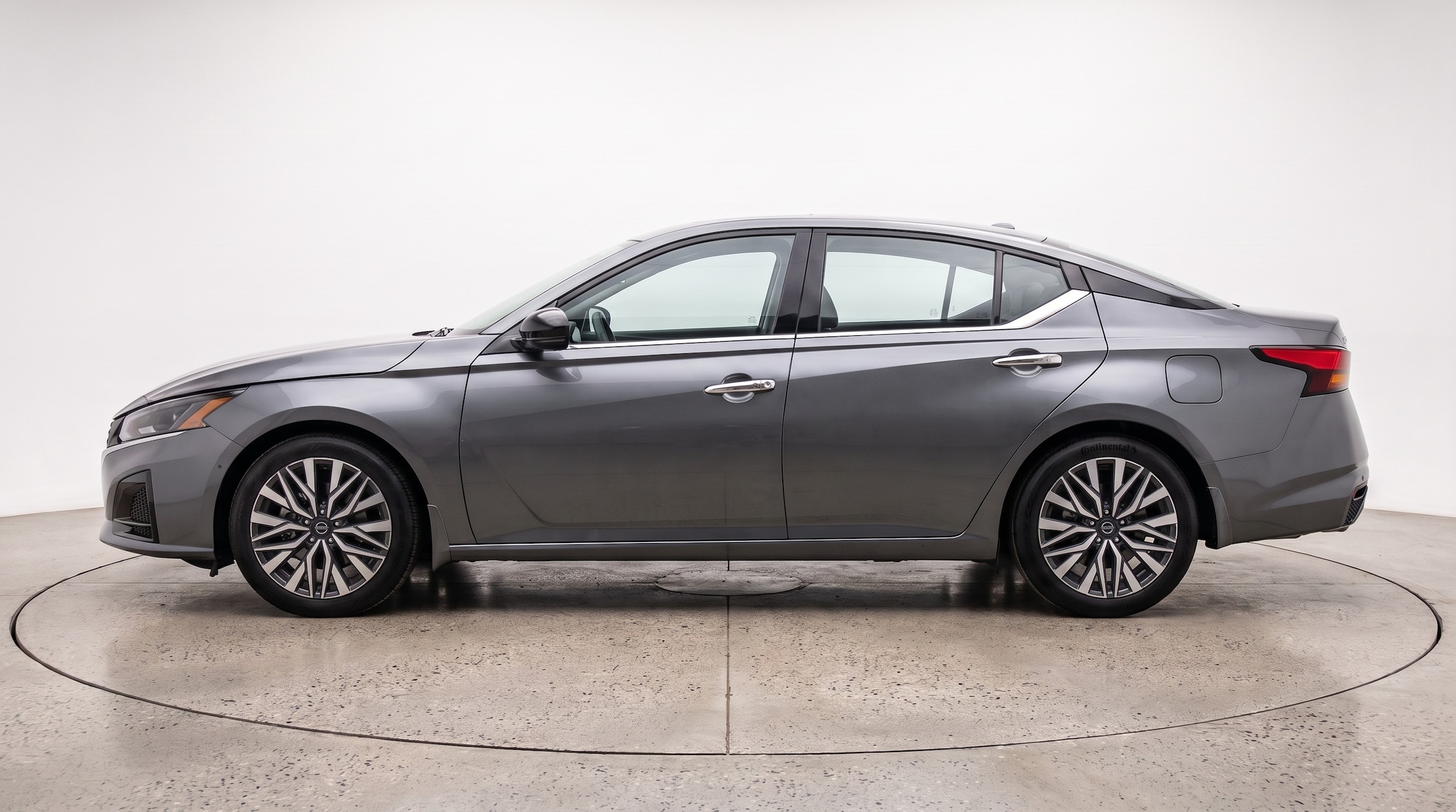 Thumbnail: 2025 Nissan Altima - 4