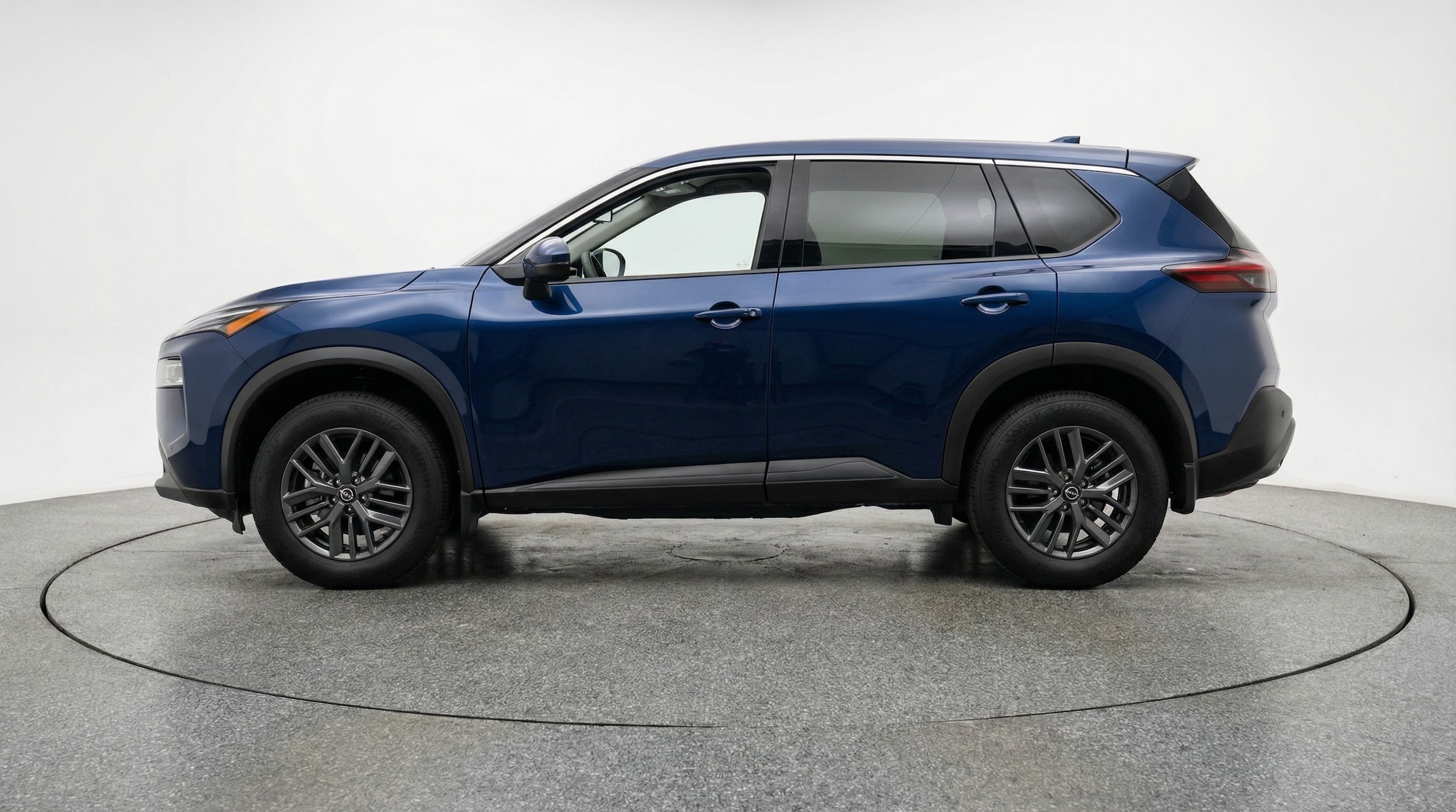 Thumbnail: 2026 Nissan Rogue - 4