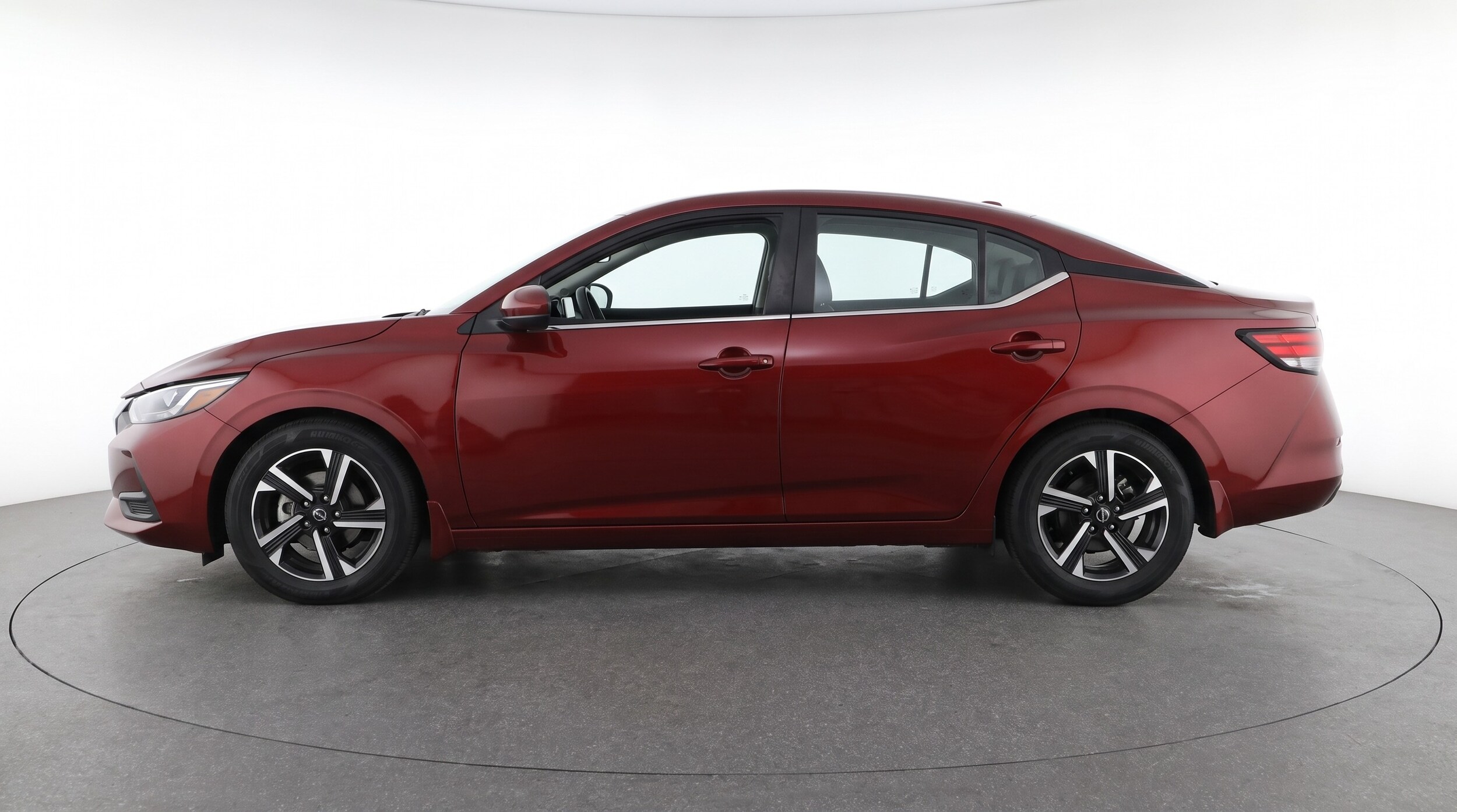 Thumbnail: 2025 Nissan Sentra - 4