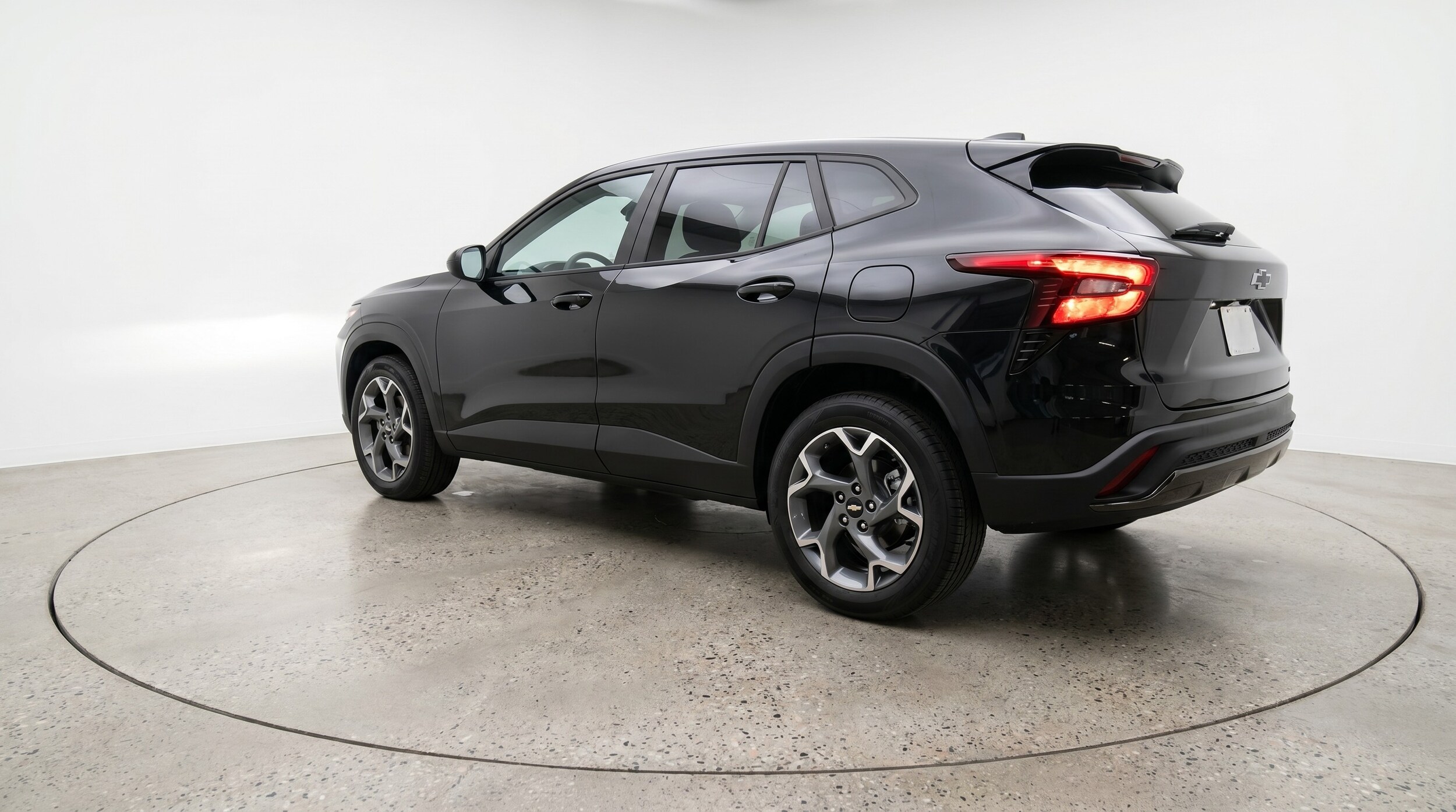 Thumbnail: 2025 Chevrolet Trax - 5