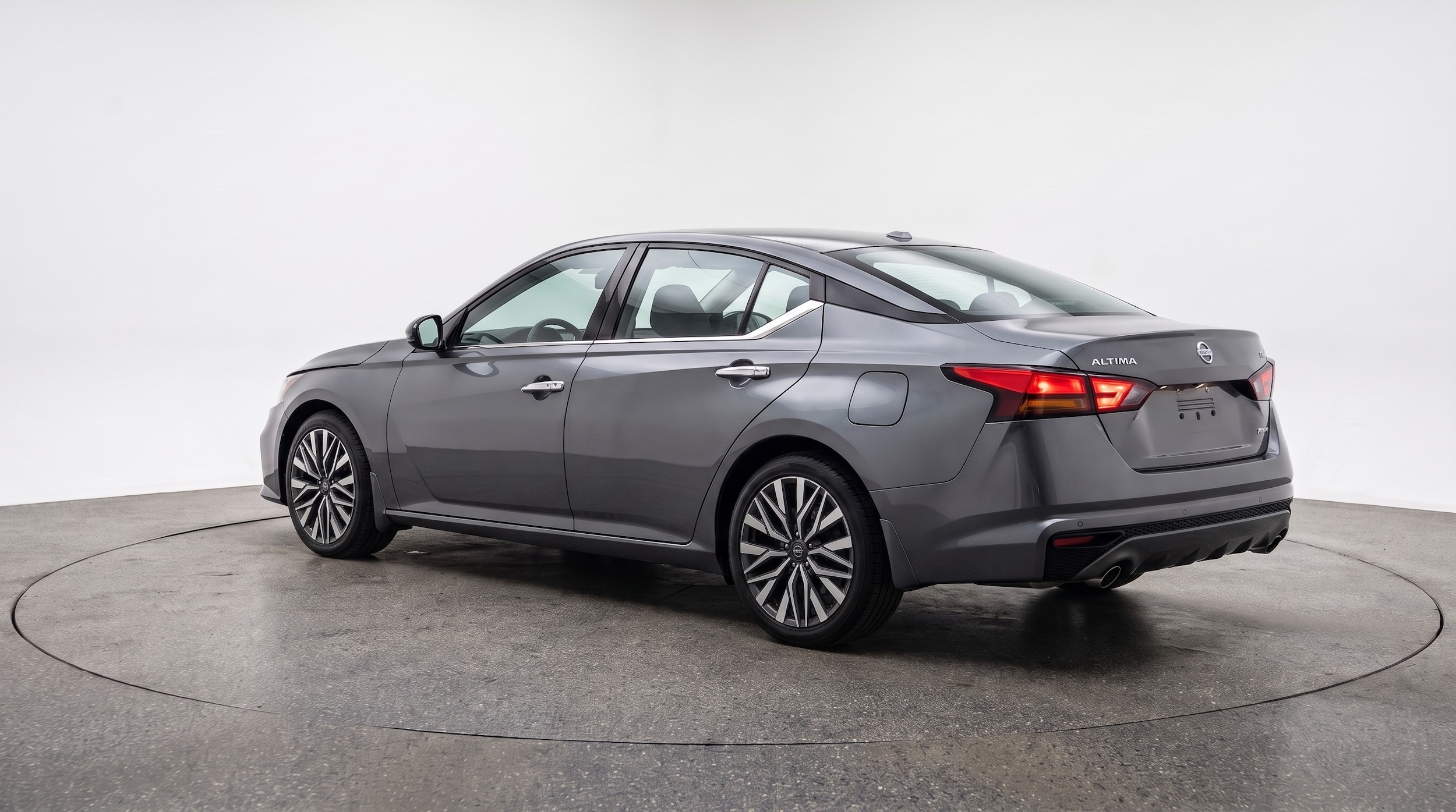 Thumbnail: 2025 Nissan Altima - 5