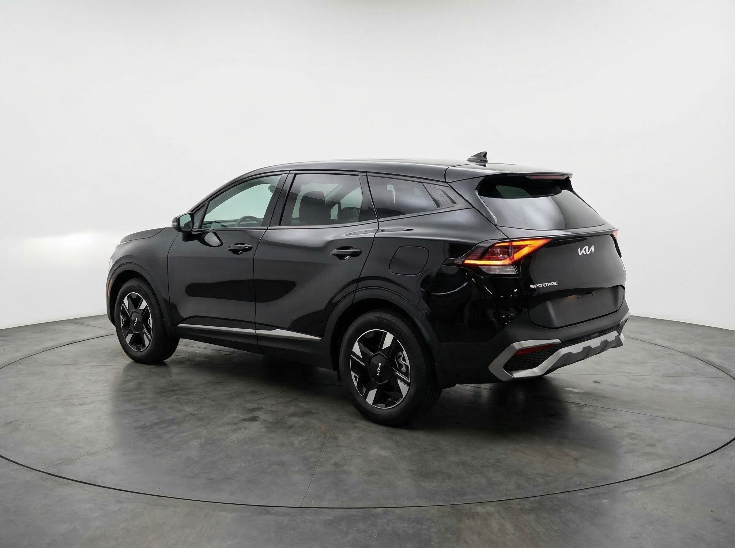 Thumbnail: 2026 Kia Sportage - 5