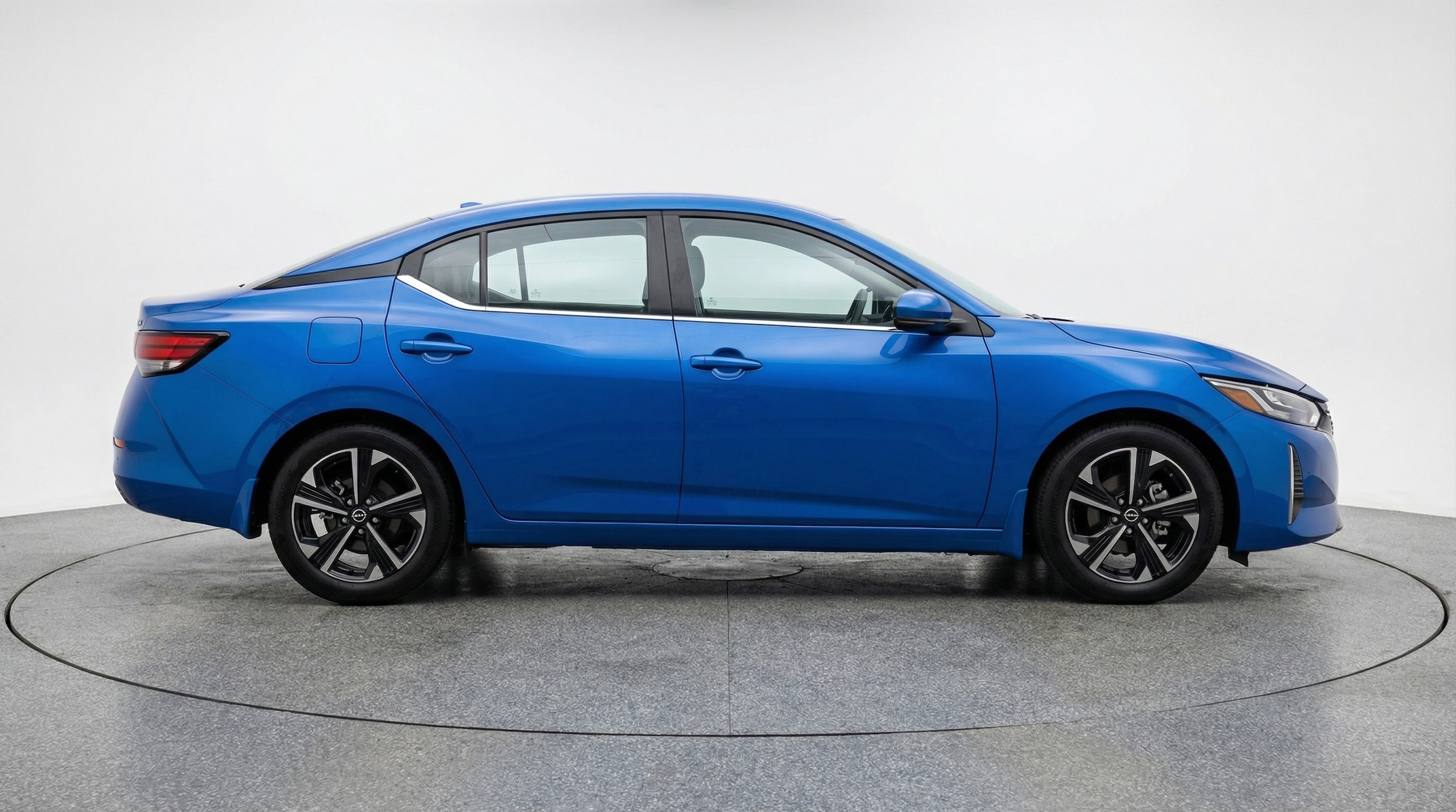Thumbnail: 2025 Nissan Sentra - 8