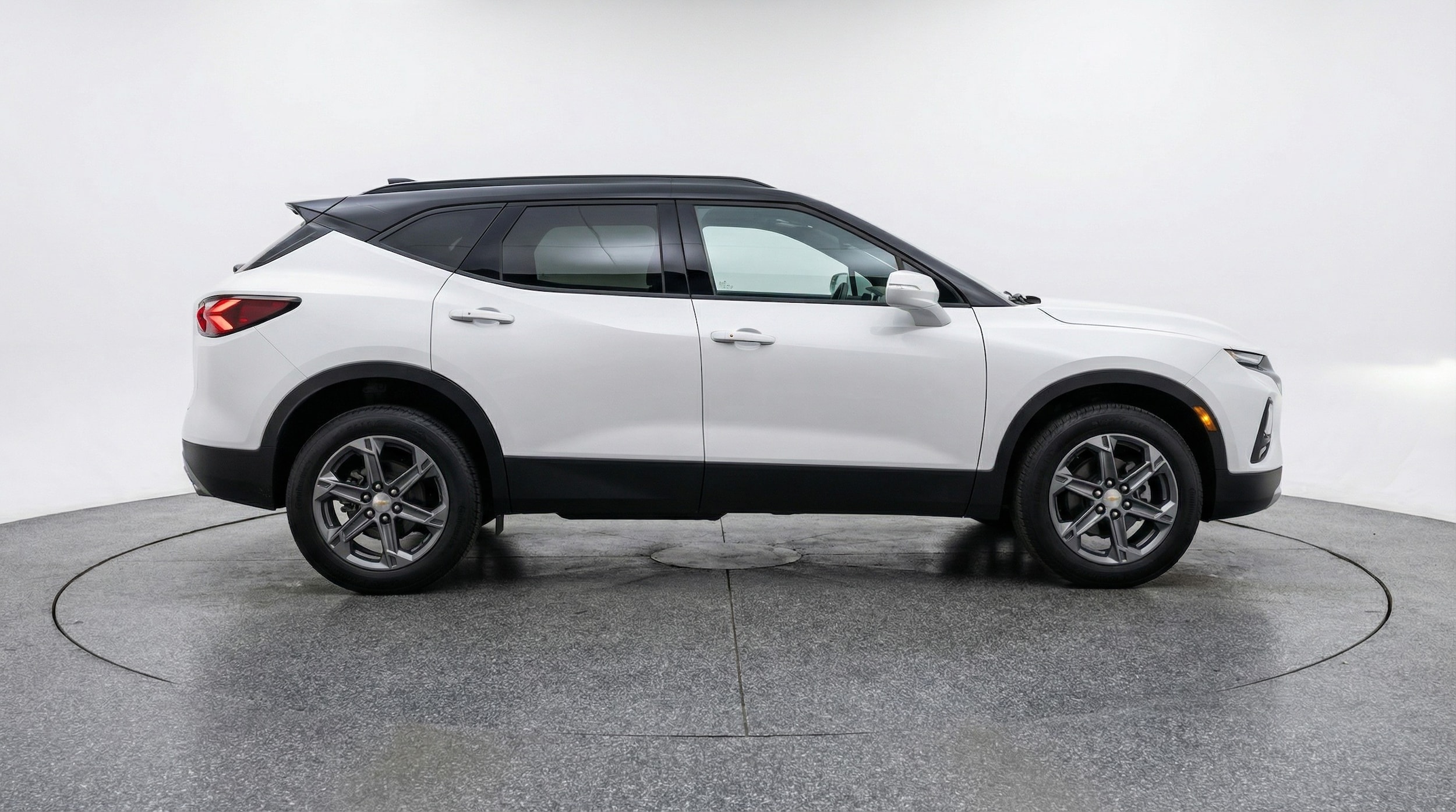 Thumbnail: 2026 Chevrolet Blazer - 8