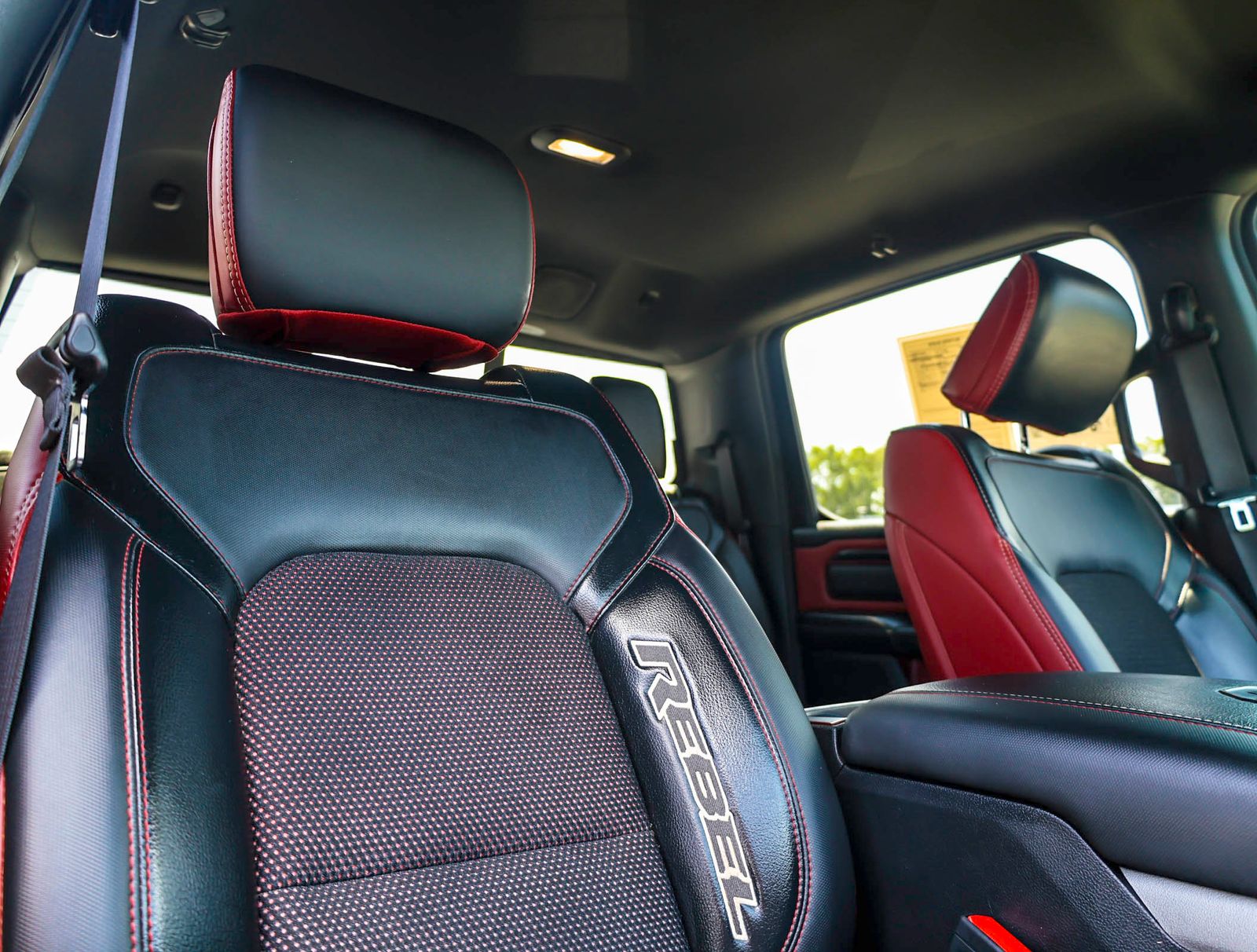 2025 RAM Ram 1500 Pickup Rebel - Photo 17