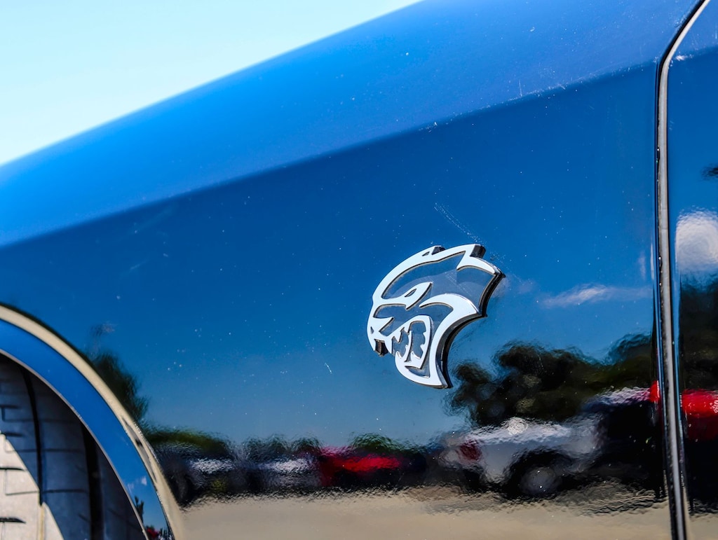 Used 2015 Dodge Challenger SRT Hellcat Coupe