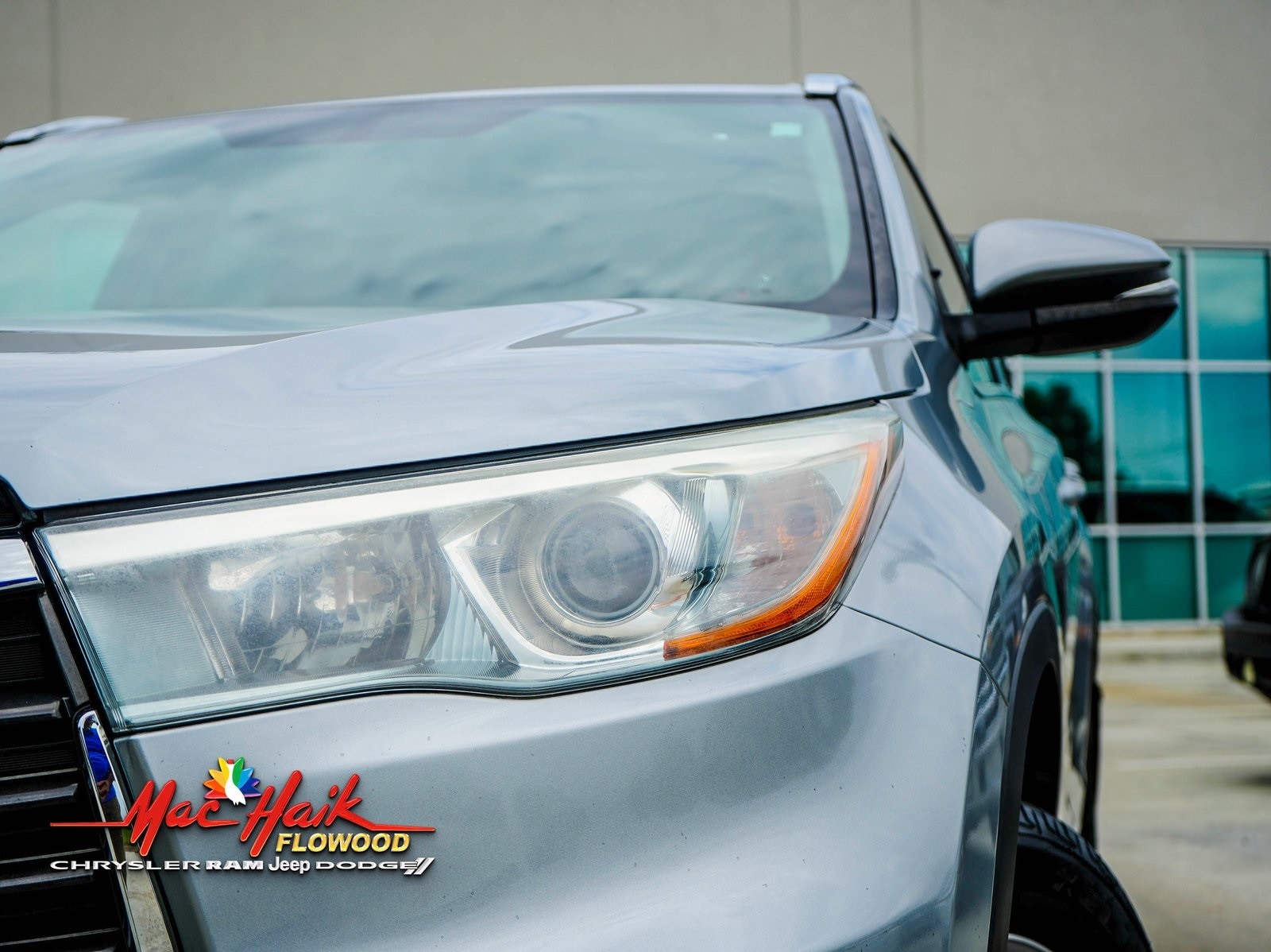 Used 2015 Toyota Highlander XLE with VIN 5TDJKRFH3FS180841 for sale in Flowood, MS