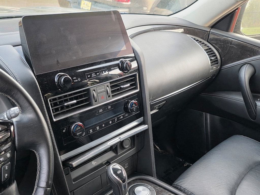 Used 2024 INFINITI QX80 Luxe SUV