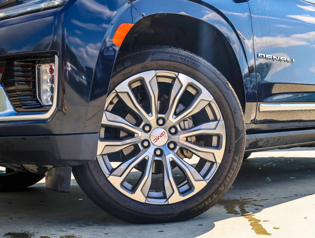 Used 2023 GMC Yukon Denali SUV