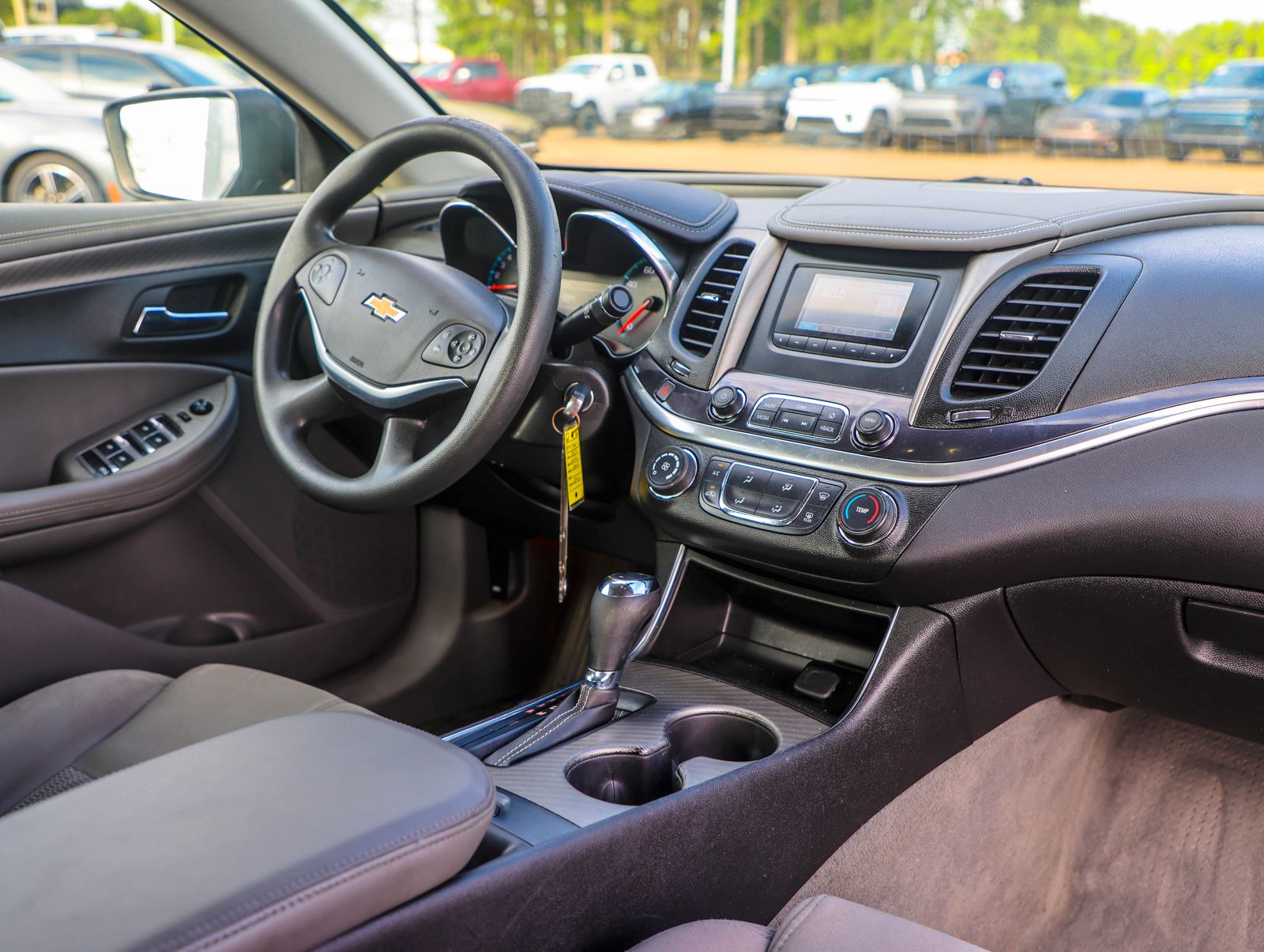 2017 Chevrolet Impala 1LS - Photo 8