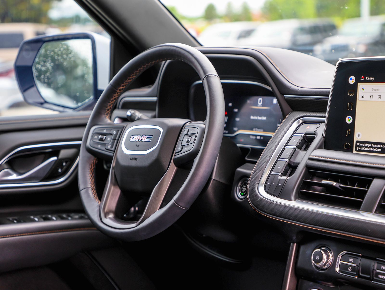 2022 GMC Yukon AT4 - Photo 16