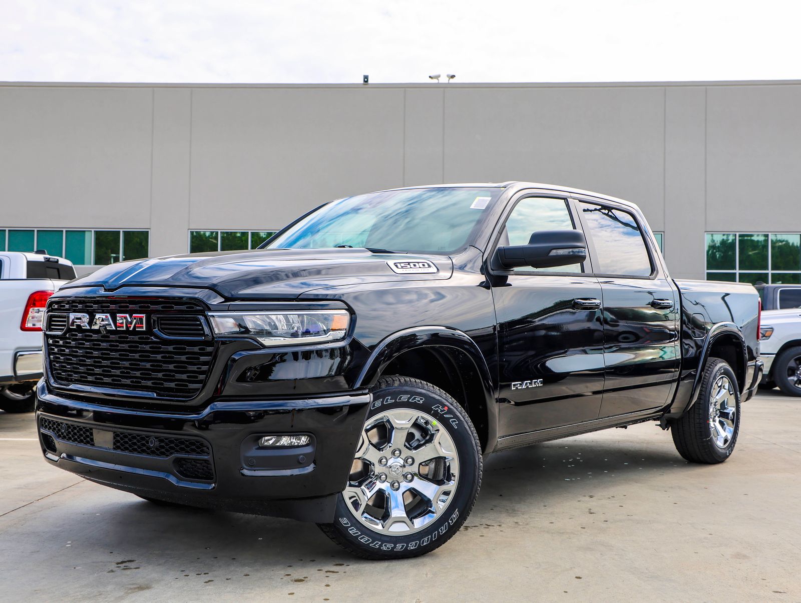 2026 RAM 1500 Big Horn/Lone Star Crew Cab 5'7's photo