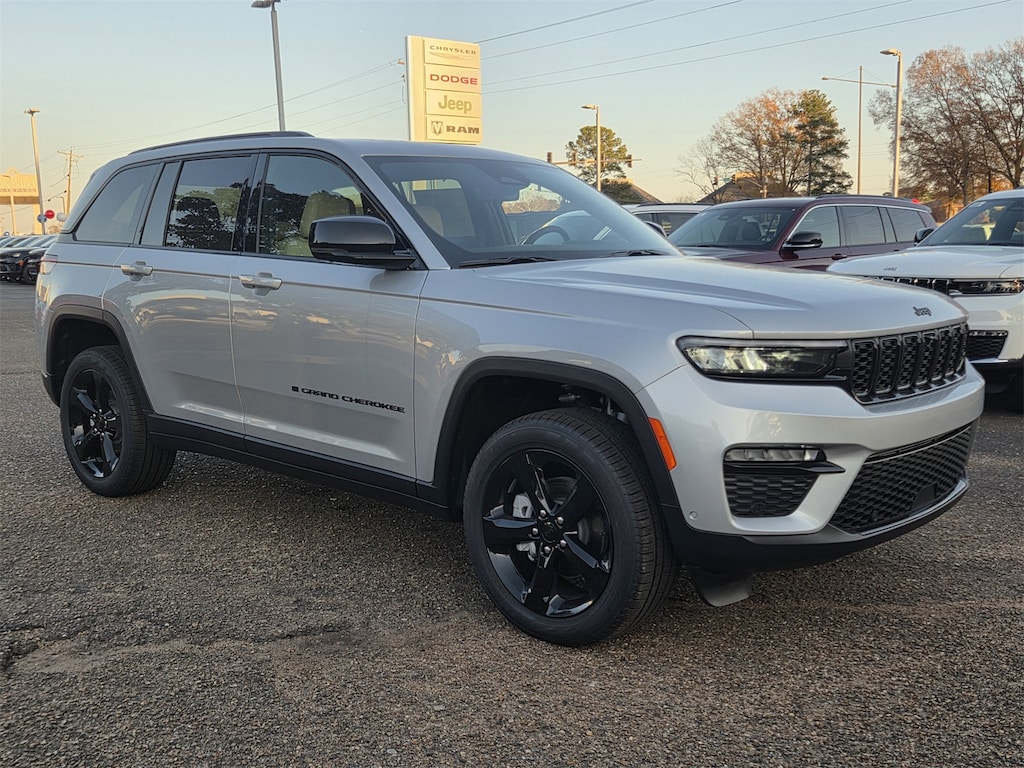 New 2025 Jeep Grand Cherokee Limited Sport Utility