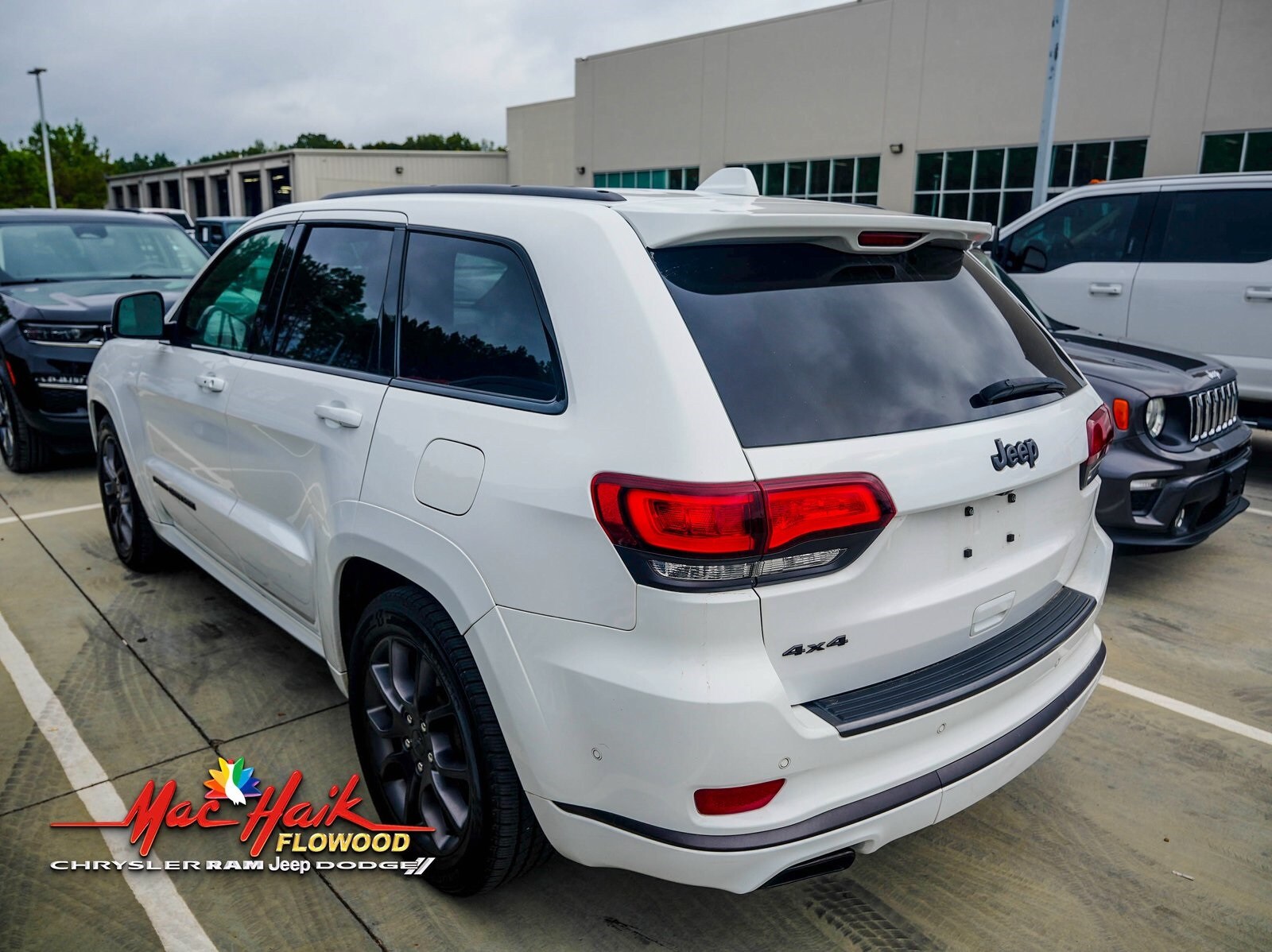 2021 Jeep Grand Cherokee High Altitude photo 3