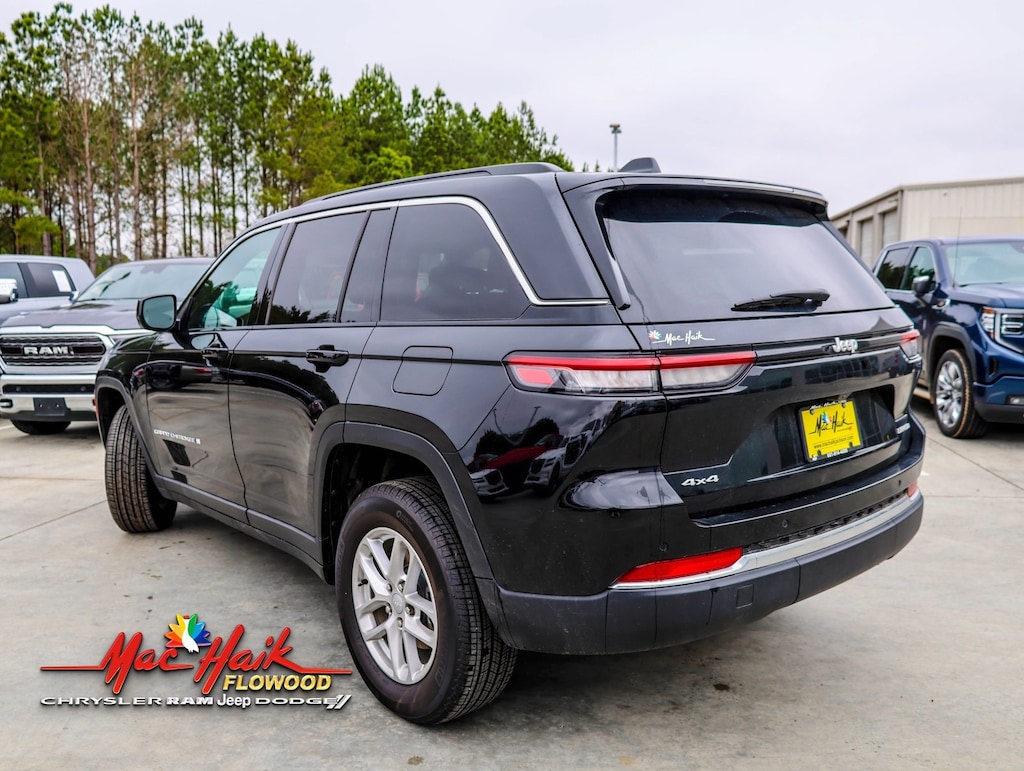 Used 2025 Jeep Grand Cherokee Laredo X SUV