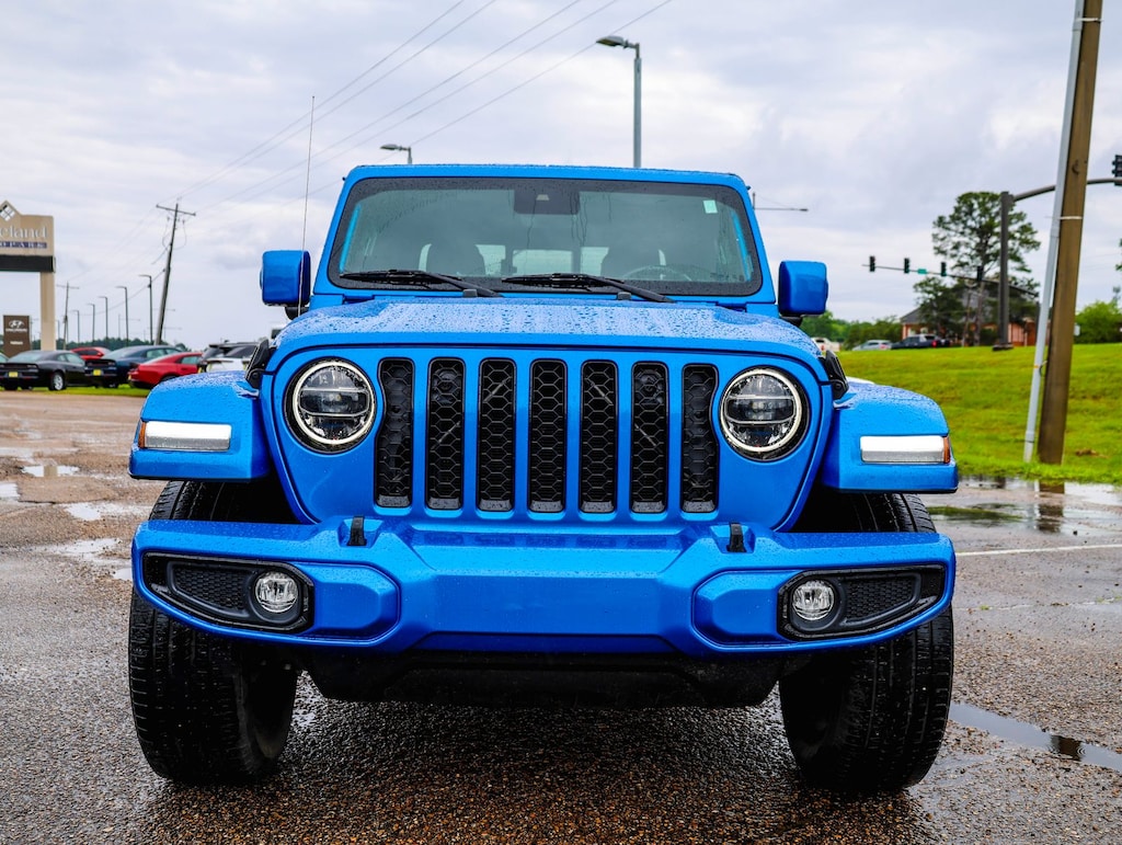 Used 2022 Jeep Gladiator High Altitude Truck