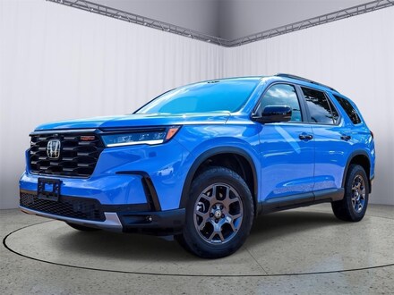 2025 Honda Pilot TrailSport SUV