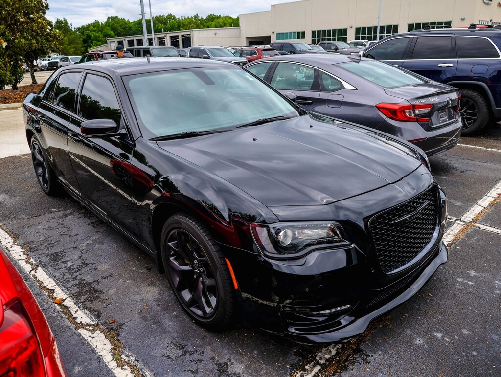 Used 2023 Chrysler 300 Touring Sedan