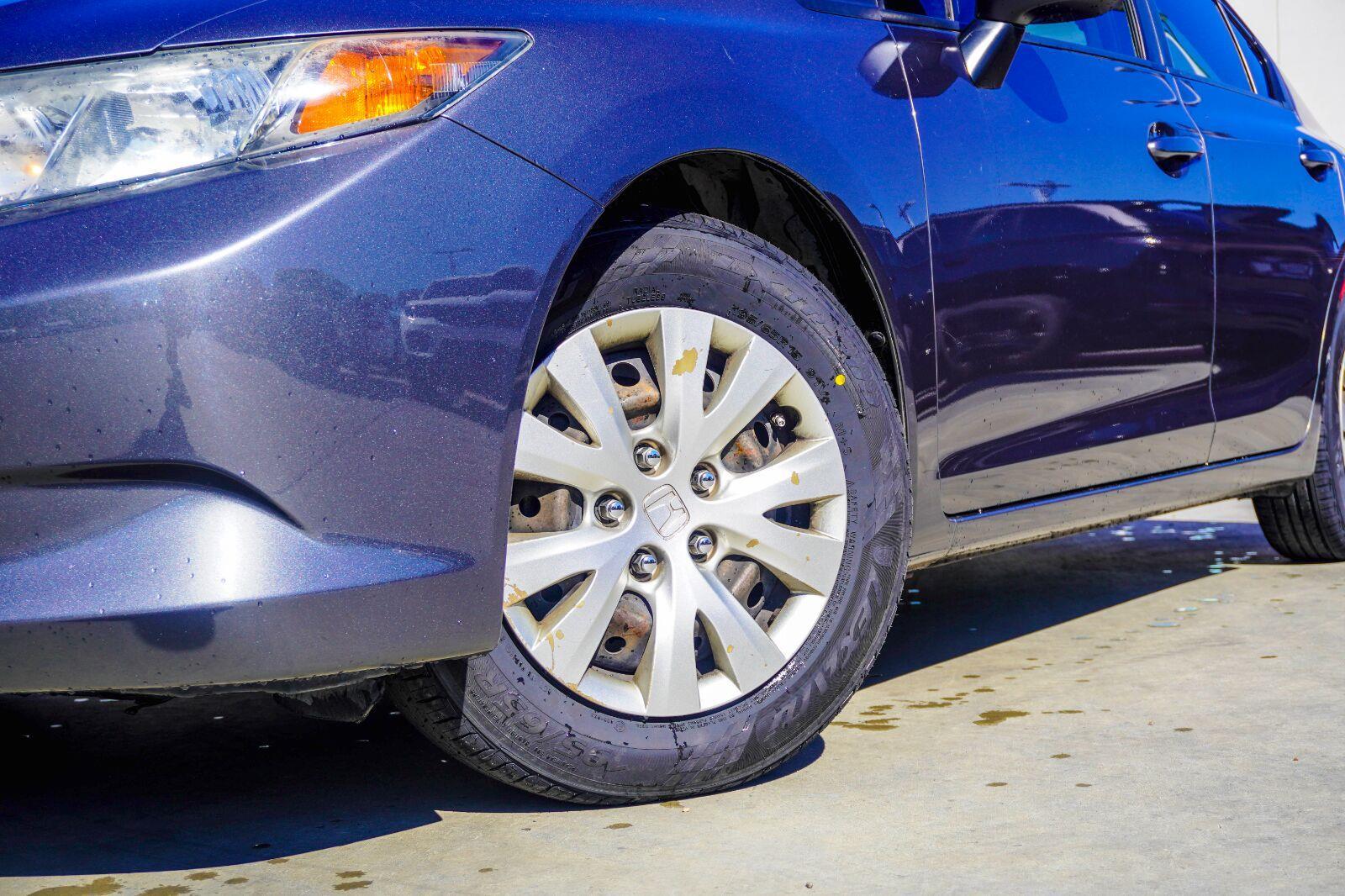 Used 2012 Honda Civic LX with VIN 2HGFB2F54CH611606 for sale in Jackson, MS