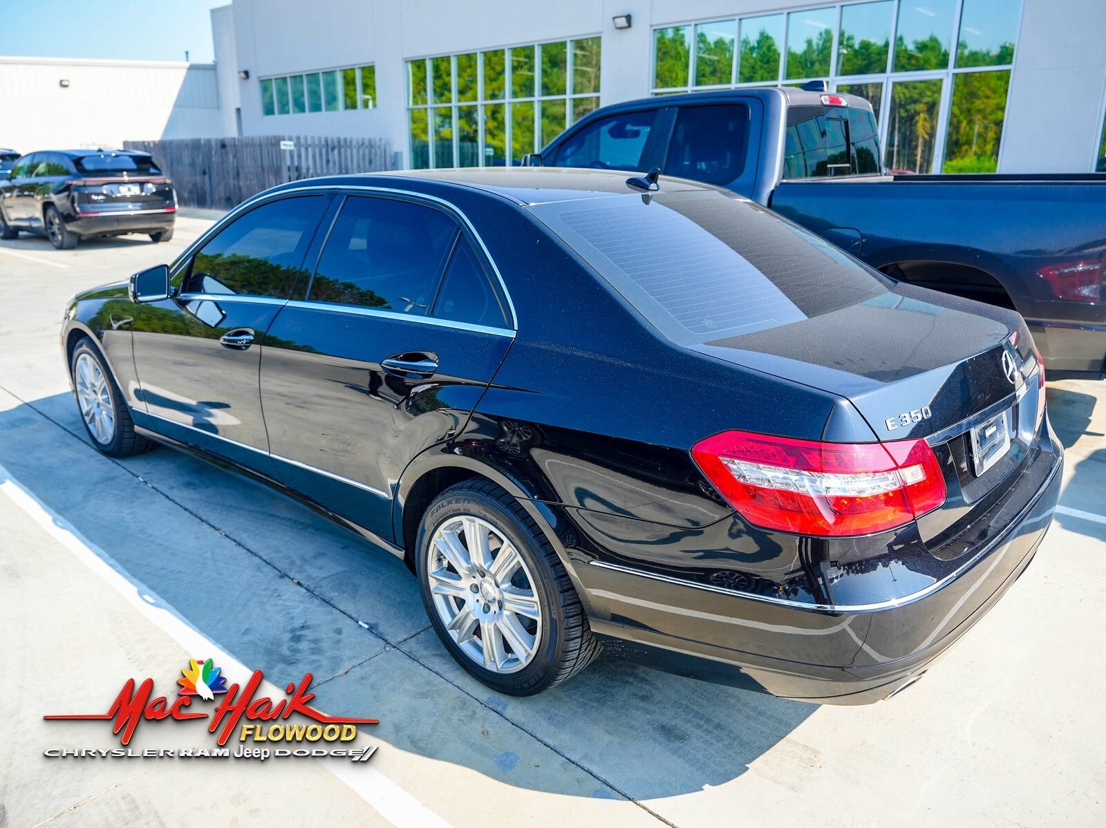 2013 Mercedes Benz E 350 Sedan photo 3