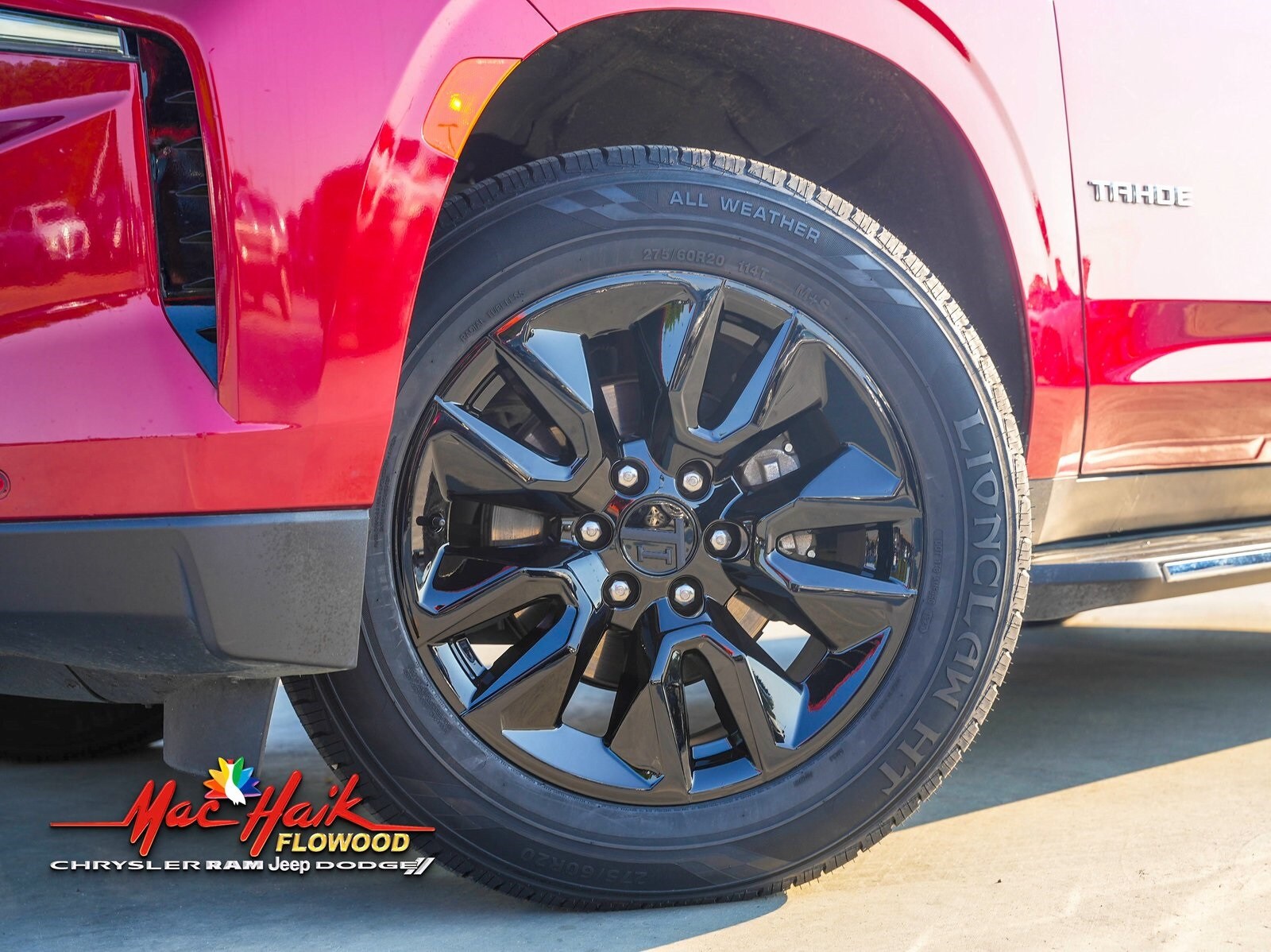 2023 Chevrolet Tahoe LT photo 2