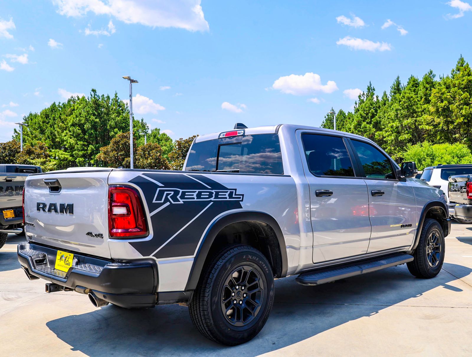 2025 RAM Ram 1500 Pickup Rebel - Photo 9