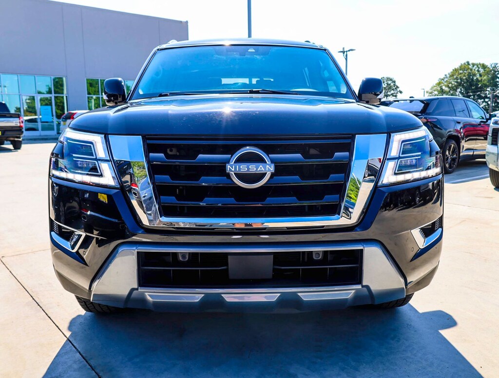 Used 2022 Nissan Armada SV SUV