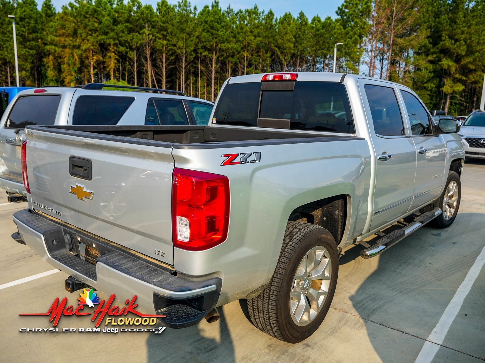 2018 Chevrolet Silverado 1500 LTZ photo 4