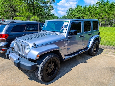 2016 Jeep Wrangler Unlimited Sahara SUV